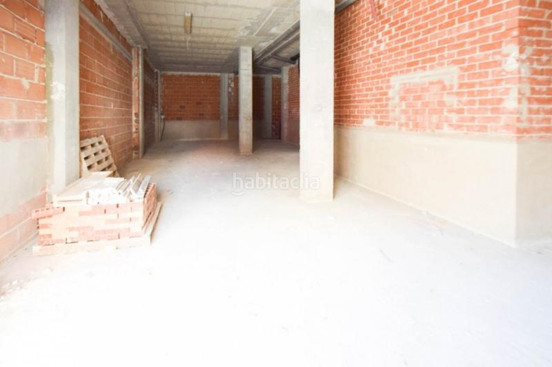 Foto 4b1e270d-6ef9-408a-a0ae-3447b8752edc. Rent business premise in Reina Victoria - Miguel Hernández Elche / Elx