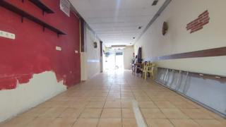 Lloguer Local Comercial a Calle ruperto chapi 25