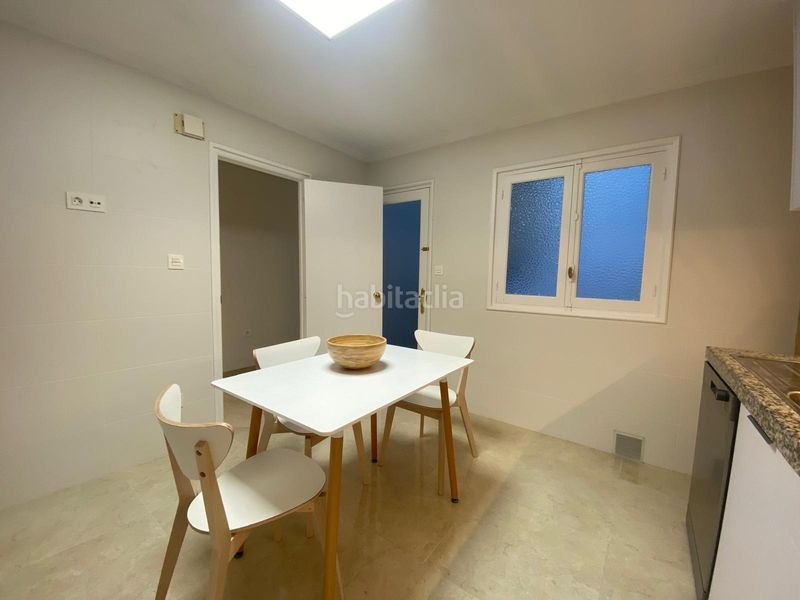 Foto 435e0c1f-f4d0-4ebd-8091-c355bd3d0757. Rent flat in Centro Elche / Elx