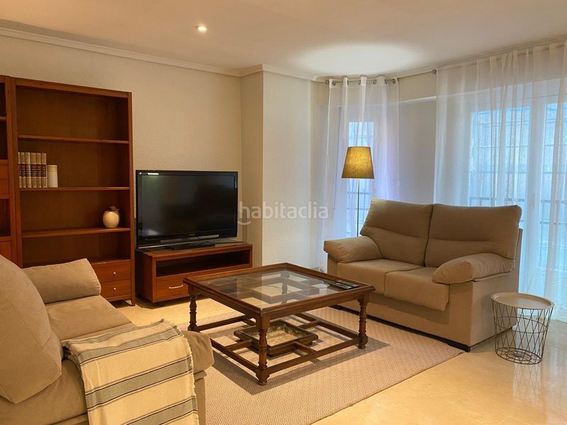 Foto d1446bb5-475d-45ef-9b29-9a10ba74100c. Rent flat in Centro Elche / Elx