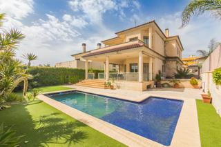 Xalet a Torrellano. Exclusivo chalet en torrellano espacio, diseño y comodidad en un