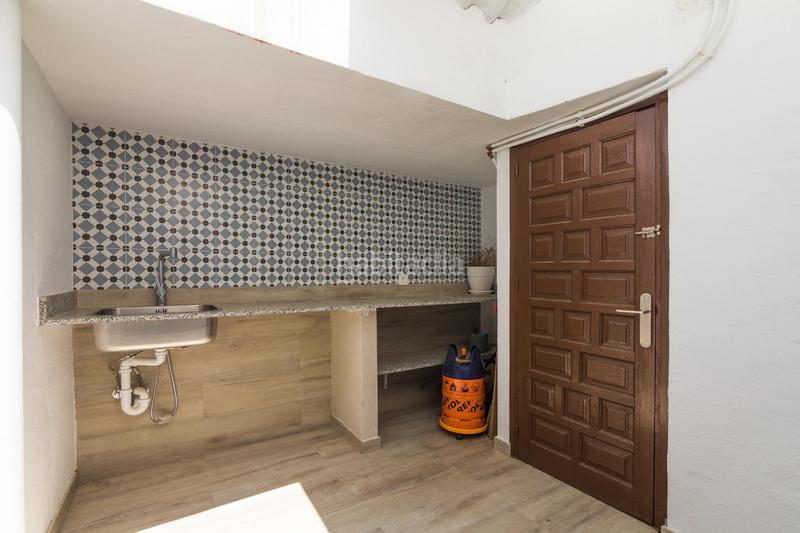 Foto 003c8e9a-b3c8-4454-9b04-2128bc5b01a5. Casa con parcheggio in Jubalcoi Elche / Elx
