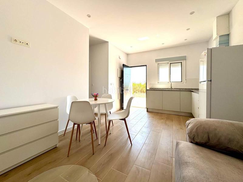 Foto c389e314-b602-4b0e-a280-bf298783be73. Alquiler casa estrena vida en plena naturaleza vivienda adosada en el campo de elche en Elche / Elx