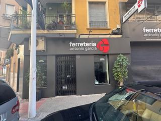 Location Local commercial  Calle jorge juan. Local comercial en alquiler en zona de alto tránsito peatonal  u