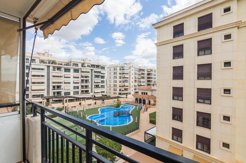 Foto f555feb5-696c-490c-bb92-3d83bacb7b2f. Appartement avec chauffage parking piscine dans El Raval - Portes Encarnades Elche / Elx
