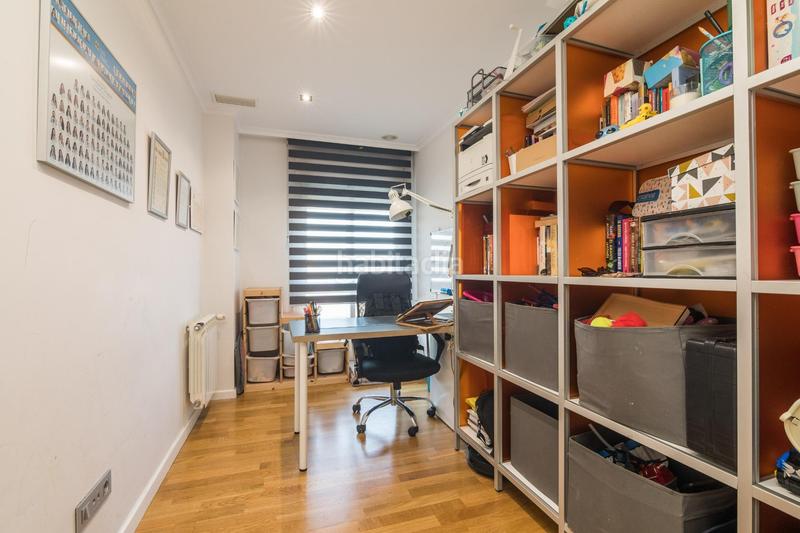 Foto 838aa12d-7ce8-49ea-9f7e-74e7bdaef8ff. Àtic amb calefacció aparcament piscina a Ciutat Universitària Elche / Elx