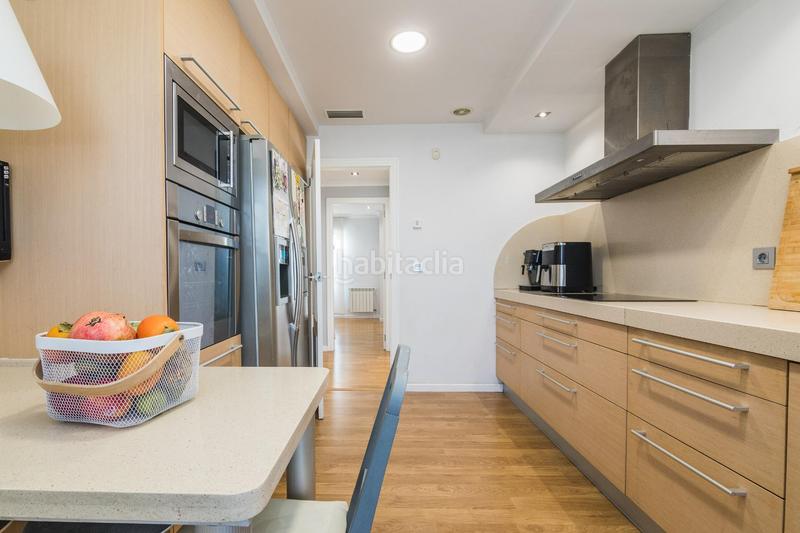 Foto b3322331-1586-464f-8907-9837e90e79be. Àtic amb calefacció aparcament piscina a Ciutat Universitària Elche / Elx