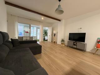 Rent Ground floor in Reina Victoria - Miguel Hernández. Encantadora planta baja reformada!!