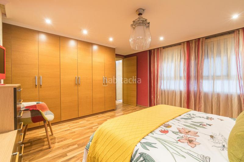 Foto b8a10678-00c2-4040-9000-0b34a052e84c. Pis a Pont Nou - Corazón de Jesús Elche / Elx