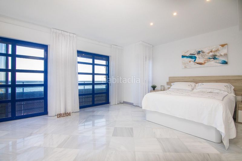 Foto feb41bb4-9fb1-449e-bd2b-efb061498bab. Casa amb calefacció aparcament a calas Santa Pola este Santa Pola