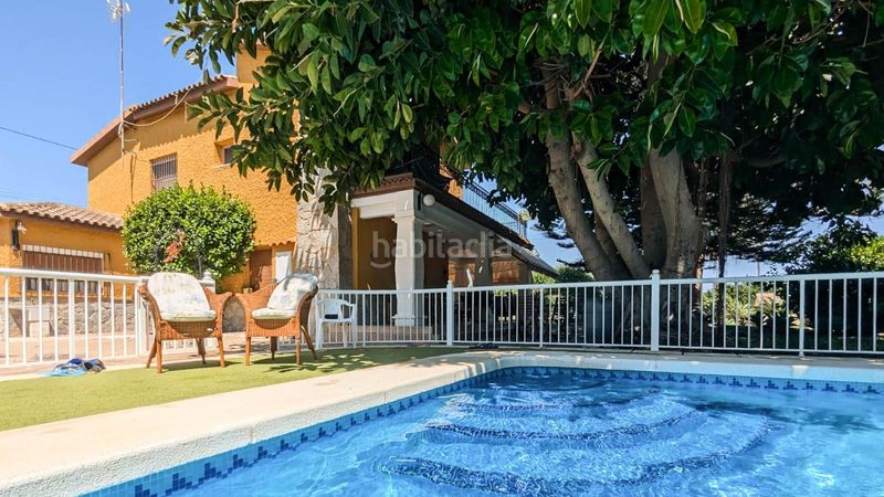 Foto 9406e2a5-25af-4e4f-8499-627ce79b7b21. Xalet amb aparcament piscina a Las Bayas Elche / Elx