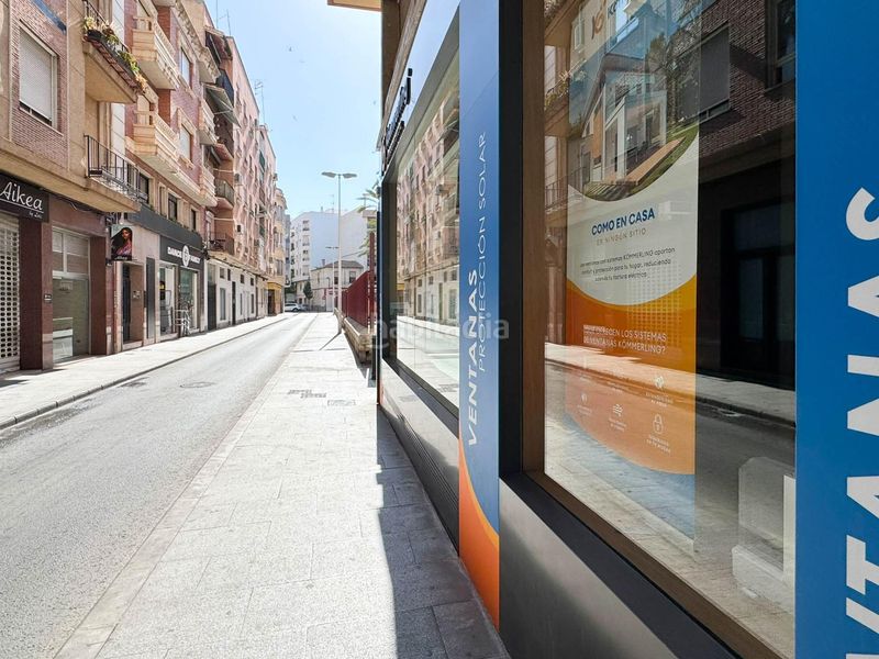 Foto 2d1ab2a0-701e-4d50-9ec4-a854a1597970. Local comercial a Centro Elche / Elx