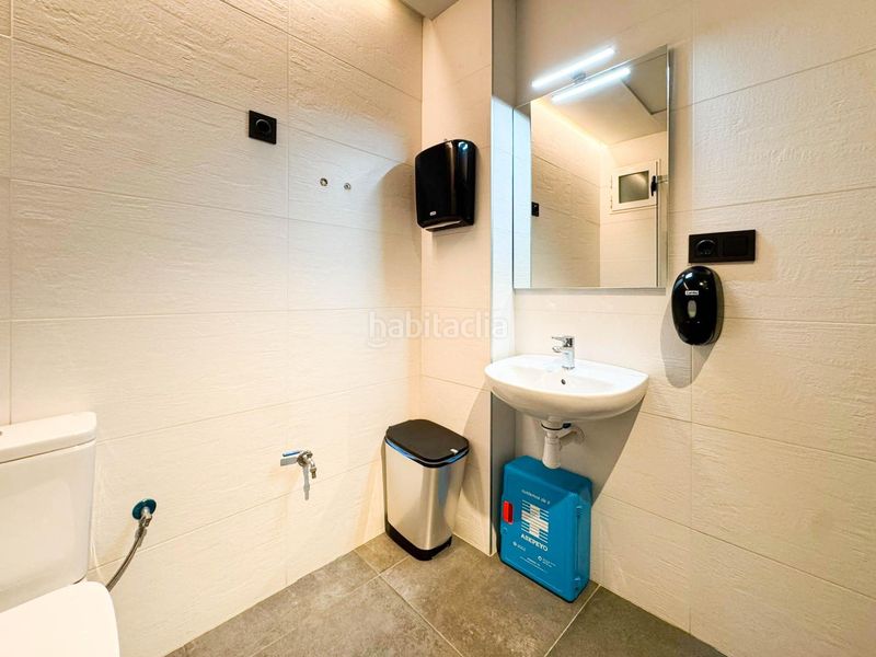 Foto ab4a3a87-65c0-4713-8c52-82ef79ef5813. Local comercial a Centro Elche / Elx