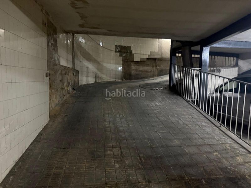 Foto cc7da7a5-28c6-4447-bd31-e28931891e3d. Aparcament cotxe a Centro Elche / Elx