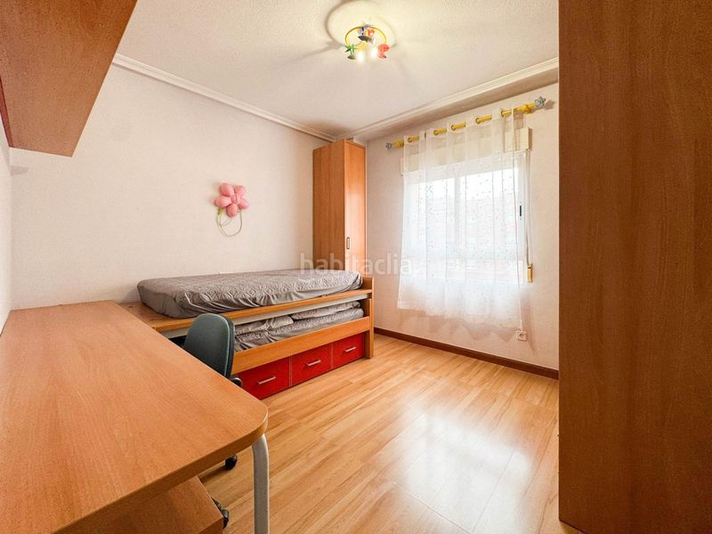 Foto 15f3f1c5-ed17-48d0-8609-0e84ddfe24c2. Rent flat with parking in Ciutat Esportiva Elche / Elx