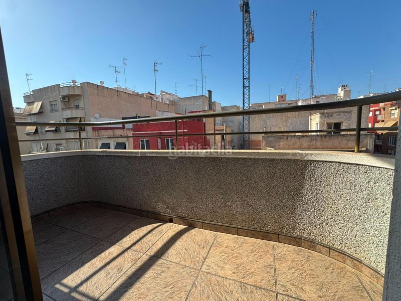 Foto ab051a57-1ea1-4415-8611-bb94d405fb7e. Pis a Pont Nou - Corazón de Jesús Elche / Elx
