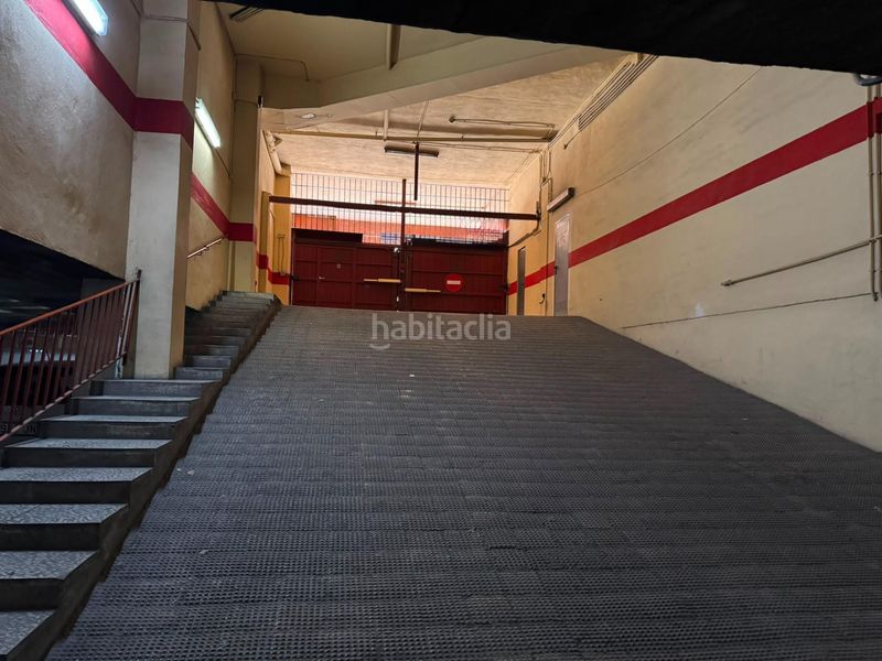 Foto a4c3c767-fb04-48a5-a76e-d44ad95fd933. Aparcament cotxe a Centro Elche / Elx