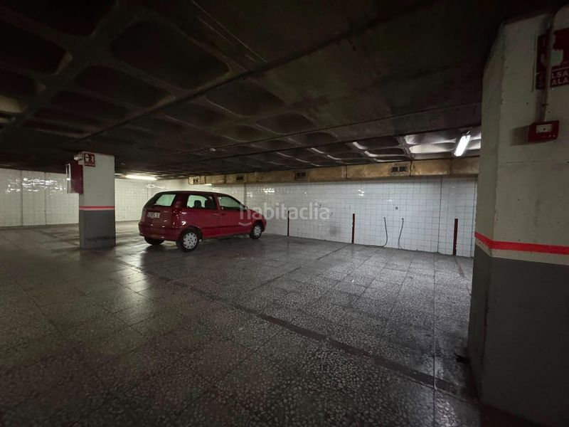 Foto e62bb0ea-c066-47fb-b0cf-63e19797f3a9. Aparcament cotxe a Centro Elche / Elx