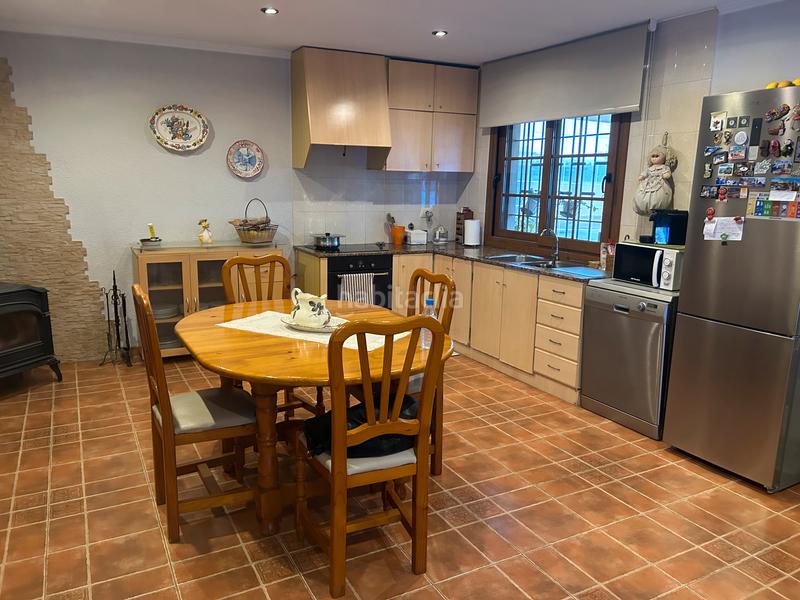 Foto 552cc552-c78b-4d2b-9393-81ba5262e894. Chalet with fireplace heating parking pool in Pueblo Benicarló