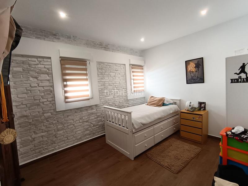 Foto 09be5553-e4ea-4919-bf15-a617d3067789. Casa ha bajado el precio 10.000 €!!!¡para entrar a vivir! casa totalmente reformada con barbacoa y dos terraza en Benicarló