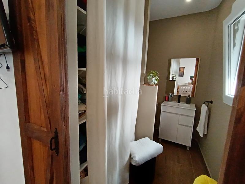 Foto e7f33aa3-c562-4b2e-9a7c-605c1a4c236b. Casa ha bajado el precio 10.000 €!!!¡para entrar a vivir! casa totalmente reformada con barbacoa y dos terraza en Benicarló
