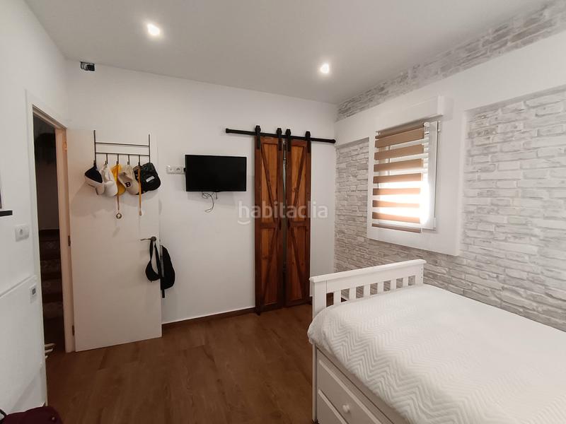 Foto febb6a43-806c-47dc-a1ef-e99a5ce87e95. Casa ha bajado el precio 10.000 €!!!¡para entrar a vivir! casa totalmente reformada con barbacoa y dos terraza en Benicarló