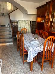 Maison jumelée à Puerto. Casa a metros del mar, con posibilidad de  dos alturas mas