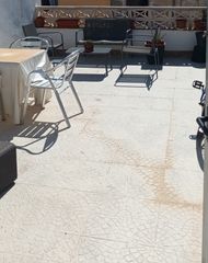 Lloguer Estudi a Pueblo. Estudio con balcon , wifi y agua incluido