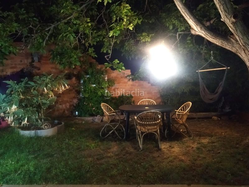 Foto ca640fde-72bd-4673-b8dd-9c0563f44186. Xalet amb xemeneia aparcament a Pueblo Benicarló