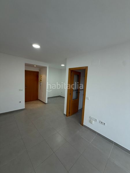 Foto fbce3bf3-f9e6-45d7-a4bd-4149ca1443c1. Pis a Pueblo Benicarló