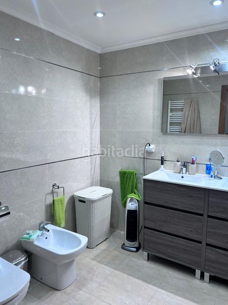 Foto 6f06a255-3644-45b7-994f-baa2dbd01831. Casa adossada amb calefacció aparcament a Casco Urbano Vinaròs
