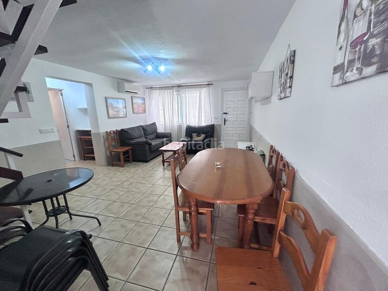 Foto 11e83bbf-3547-48d3-ba36-e8f77753e564. Casa aparellada amb aparcament a La Volta Peñíscola