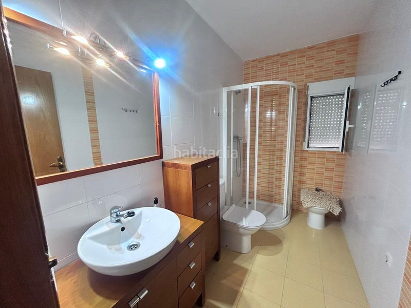 Foto 190e5daf-bee7-401a-9097-1302d2bc071e. Casa aparellada amb aparcament a La Volta Peñíscola