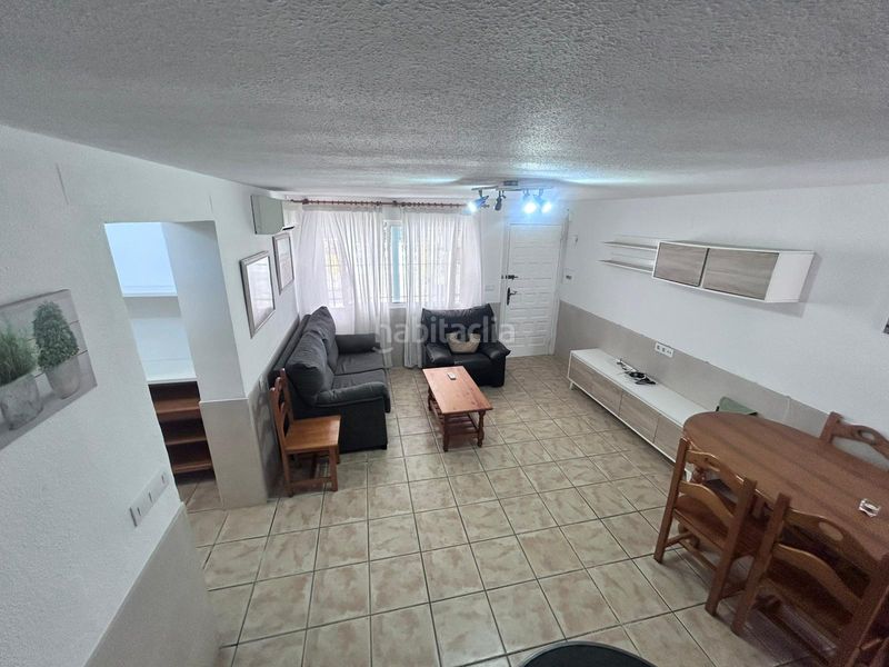 Foto 4c915f78-ad09-4416-9077-7728611d2dfa. Casa aparellada amb aparcament a La Volta Peñíscola