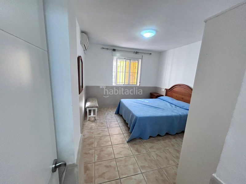 Foto 6cb2b7fc-1819-4993-8300-d32a02e29890. Casa aparellada amb aparcament a La Volta Peñíscola