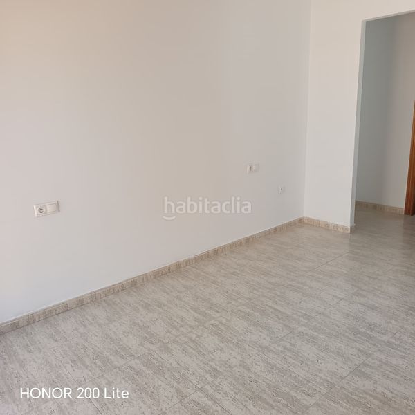 Foto 41e1c6f2-5d9e-4b51-be4f-ab40376d4b44. Duplex avec chauffage dans Papa Luna - Platja del Gurugú Benicarló