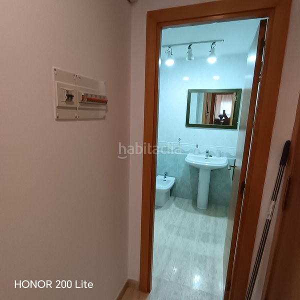 Foto d1e67899-8d72-48f5-afaa-7247d3ea7c37. Lloguer pis amb aparcament piscina a Puerto Benicarló