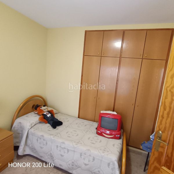 Foto 947411e2-f71d-426b-9528-351b308fb8ff. Casa aparellada amb aparcament a Pueblo Benicarló