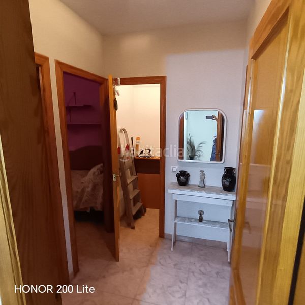Foto ada1de1a-a161-4fea-9518-e6bc96cf7b5f. Casa aparellada amb aparcament a Pueblo Benicarló