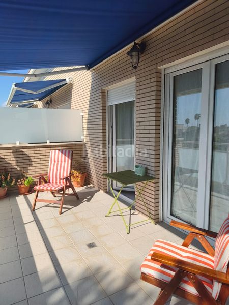 Foto 9091e5e7-2779-4d9e-a314-639d80fe5eaf. Duplex con parcheggio piscina in Papa Luna - Platja del Gurugú Benicarló