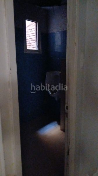Foto 0284db70-c883-4a4f-a9c0-69eee5154739. Casa aparellada amb xemeneia a Deltebre