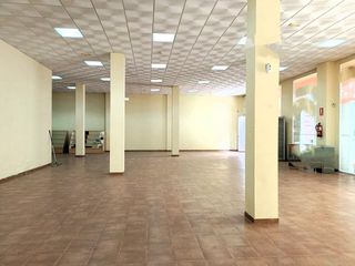 Local Comercial a Florida Baja. Gran oportunidad! local comercial con posibilidad de cambio de u