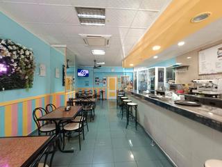 Locale commerciale in Benalúa. Oportunidad única para emprendedores! se vende cafeteríachurrerí