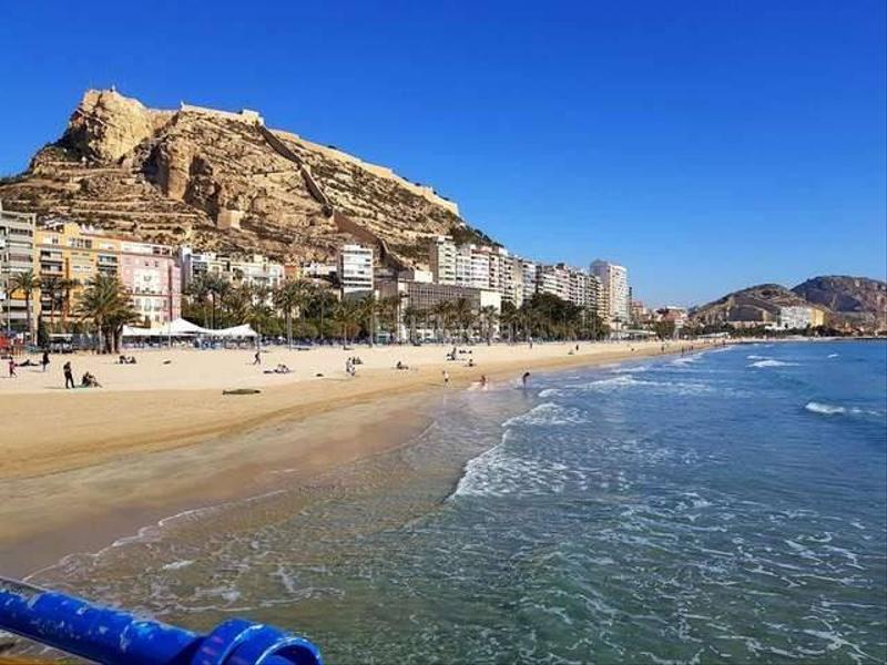 Foto 0d770d57-95d2-4346-a397-46e91175cb7d. Traspàs local comercial a Mercado Alicante