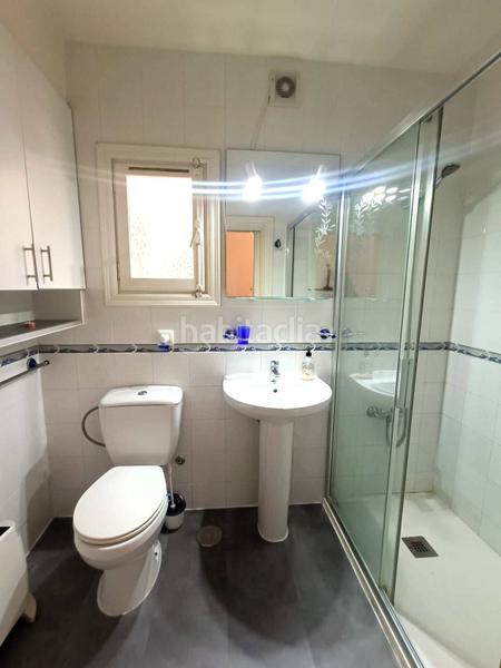 Foto 4f9e5442-0fe8-4f5c-898d-ecb323ee0b2d. Piso oportunidad en Benalúa! bajada de precio! piso con ascensor y 3 dormitorios por 170.000 en Alicante