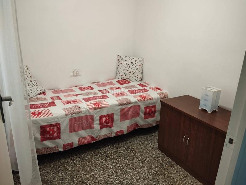Foto f3009573-6845-4ae1-9d2d-7d94c8f5bdff. Piso oportunidad en Benalúa! bajada de precio! piso con ascensor y 3 dormitorios por 170.000 en Alicante
