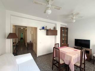 Appartamento in Benalúa. Oportunidad en benalúa! piso con ascensor y 3 dormitorios por 17