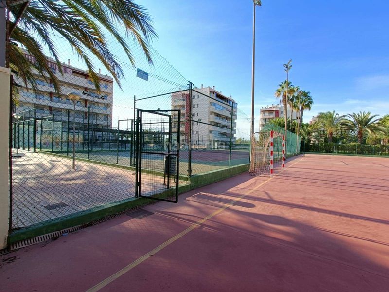 Foto a8779d73-4eb0-411b-9858-81112f2145b8. Pis amb calefacció aparcament piscina a Los Arenales del Sol Elche / Elx