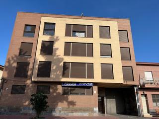Pis a Calle mayor 40. Piso  3 dormitorios en venta en santa cruz  0 honorarios de agen