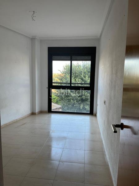 Foto d51a7e85-ae6c-4df9-9361-7b7fee3369bd. Piso en calle mayor 40 piso 3 dormitorios en venta en Santa Cruz 0 honorarios de agencia en Murcia